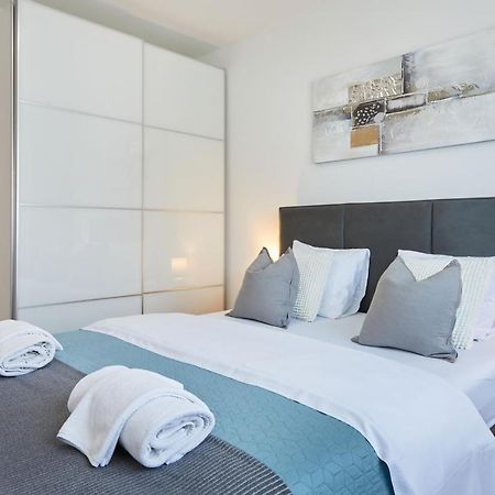 Spacious 2Bdr Apartment Near Business District Zagreb Dış mekan fotoğraf