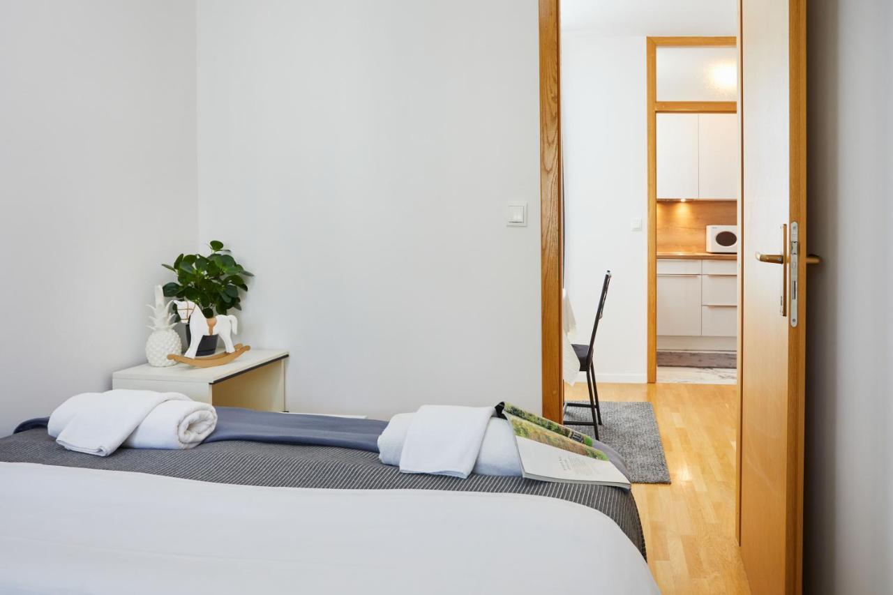 Spacious 2Bdr Apartment Near Business District Zagreb Dış mekan fotoğraf